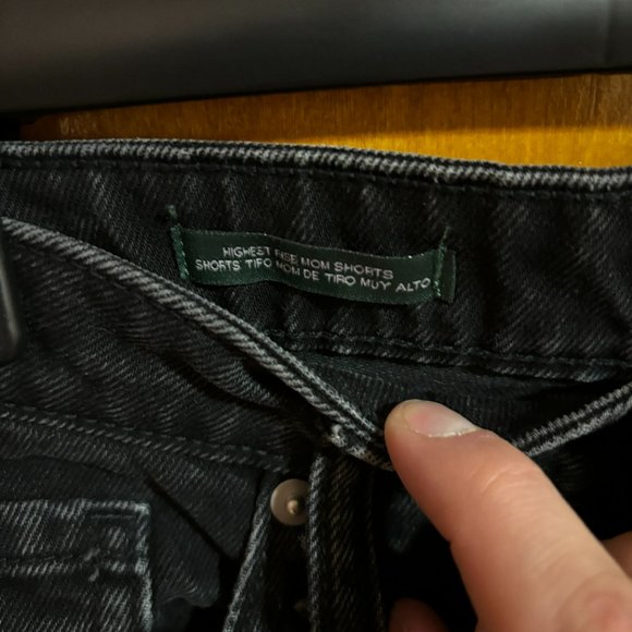 Wild Fable Black Denim Highest Rise Mom‎ Shorts - Picture 7 of 11